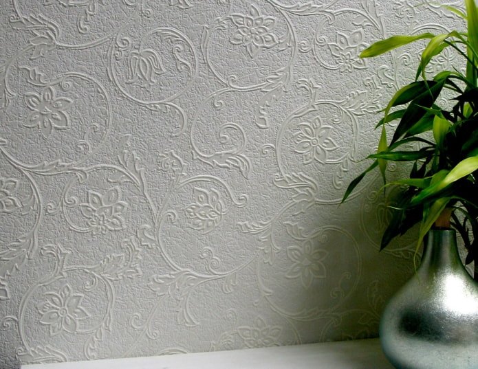 склошпалери під фарбування з квітами