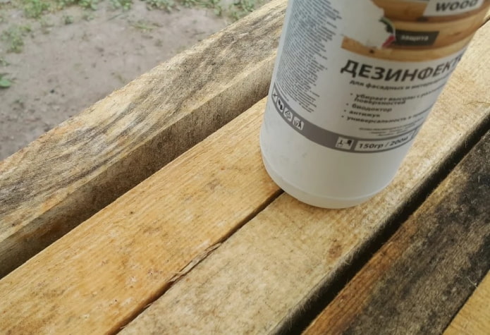 відбілювач-дезінфектор для дерева